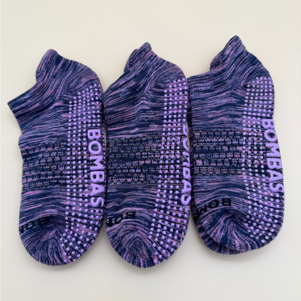 Bombas Women's Performance Gripper Honeycomb Ankle Socks Medium 3 Pairs 🔥